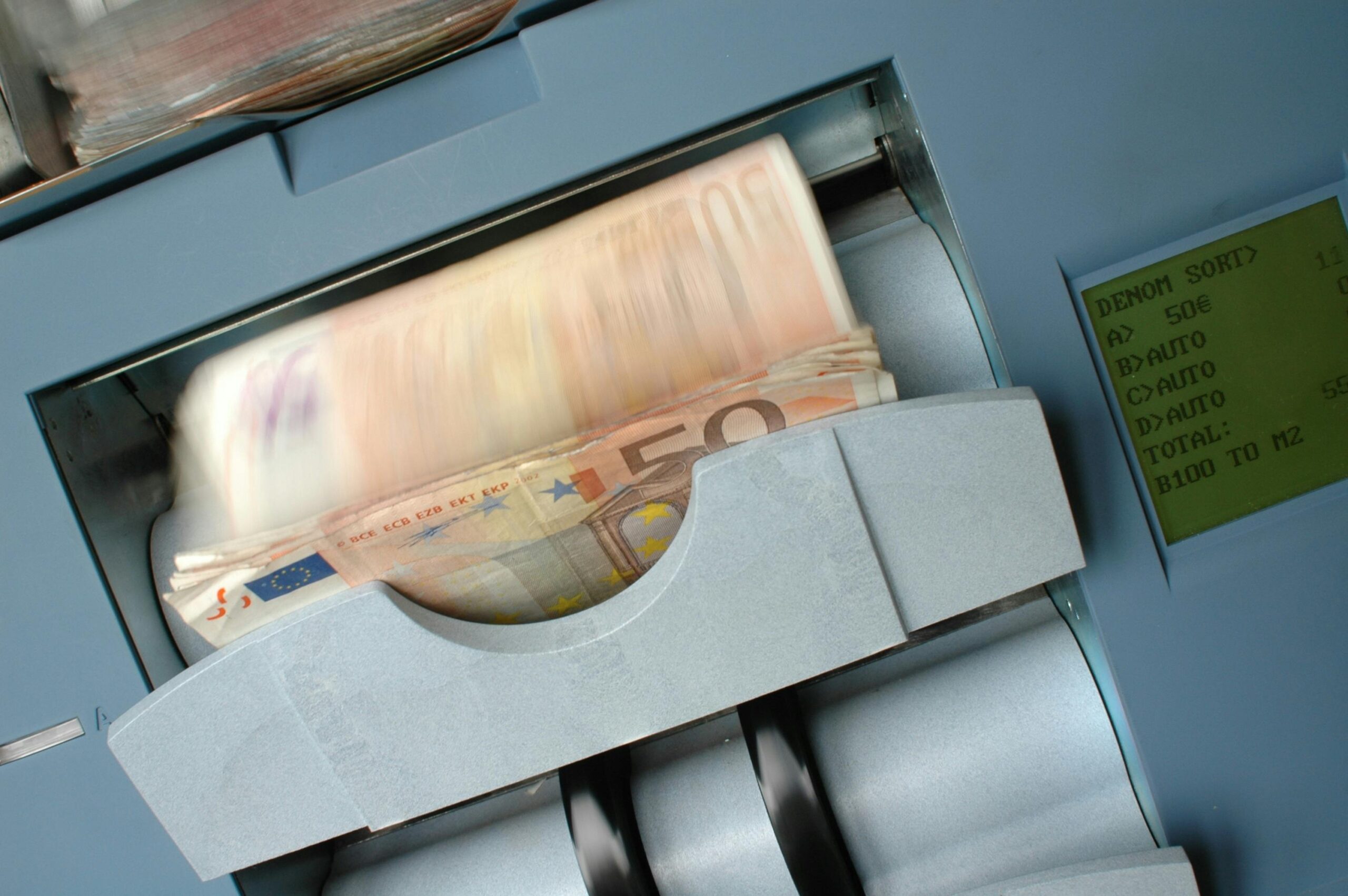 Untreue § 266 StGB: Strafe, Folgen, Verteidigung